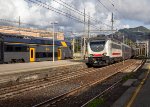 Overnight and Local trains meet at Sestri Levante